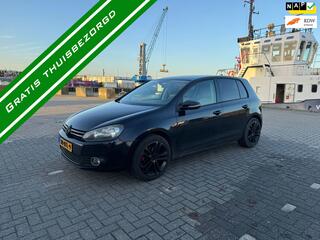 VOLKSWAGEN GOLF 1.4 TSI Highline - NAP - AUTOMAAT - NEW APK - AIRCO - KEYLES GO - STARTSOP - PARKEERSENSOR -