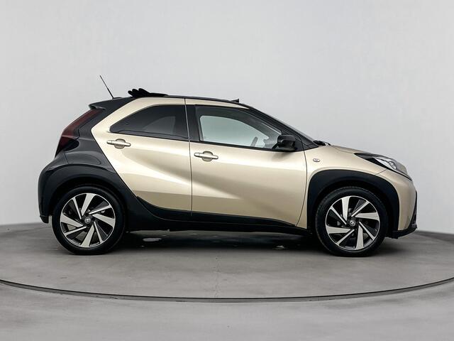 Toyota Aygo X 1.0 VVT-i MT Envy | Cabriodak | Trekhaak | Apple Carplay/Android Auto |
