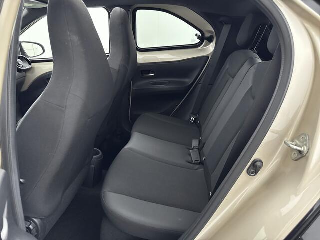 Toyota Aygo X 1.0 VVT-i MT Envy | Cabriodak | Trekhaak | Apple Carplay/Android Auto |