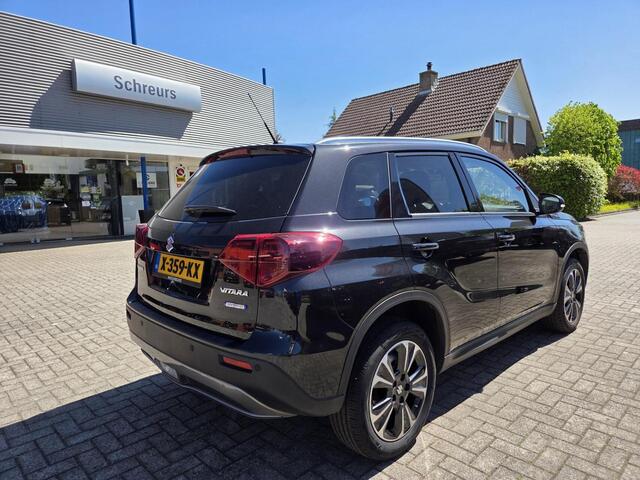 Suzuki Vitara 1.4 Boosterjet Style Smart Hybrid|Panodak|Tot 10 jaar garantie|1500 kg trekgewicht|Rijklaar prijs