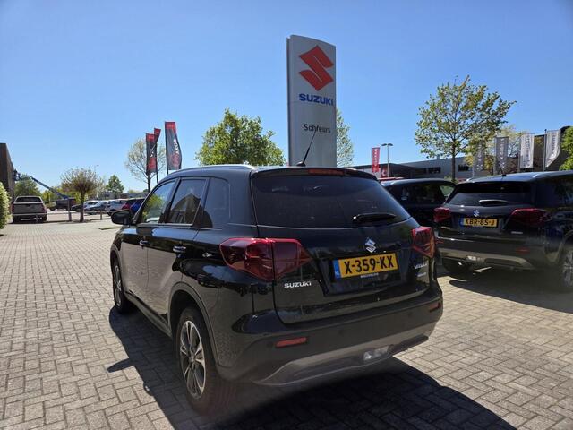 Suzuki Vitara 1.4 Boosterjet Style Smart Hybrid|Panodak|Tot 10 jaar garantie|1500 kg trekgewicht|Rijklaar prijs