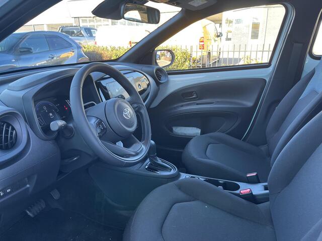 Toyota Aygo X Hybrid 115 play | Pure White | Demonstratie auto  |