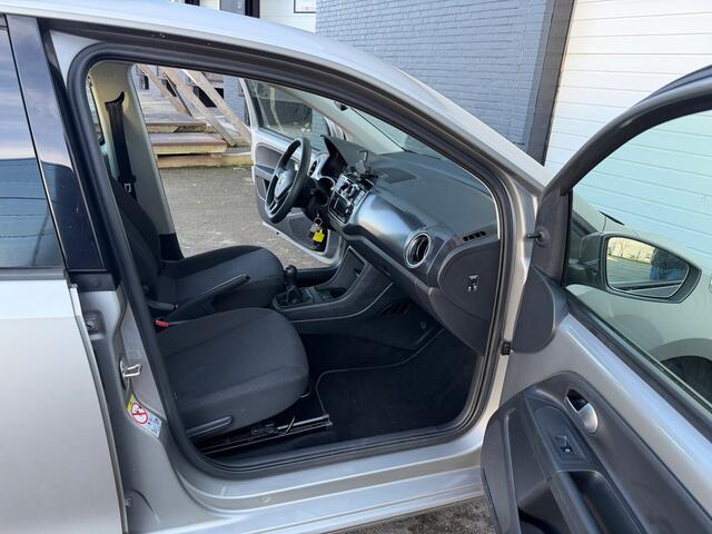 Volkswagen UP 1.0 BMT take up DEALERO-H/BTW/AIRCO/BLUETOOTH