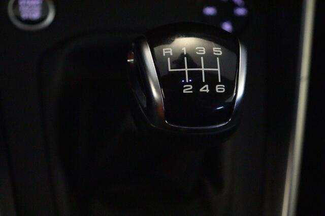 Audi A3 SPORTBACK 35 TFSI Business Edition | NAVI | PDC V+A | STOELVERW | LANE-ASSIST | VIRTUAL COCKPIT |