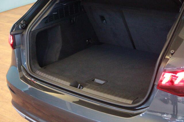 Audi A3 SPORTBACK 35 TFSI Business Edition | NAVI | PDC V+A | STOELVERW | LANE-ASSIST | VIRTUAL COCKPIT |