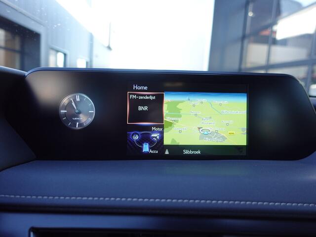 Lexus UX 250h Luxury Line Navigatie,Camera,Keyless,Leer,Stoel+stuurverwarming,PDC