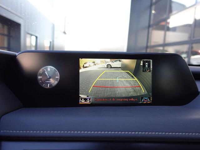 Lexus UX 250h Luxury Line Navigatie,Camera,Keyless,Leer,Stoel+stuurverwarming,PDC