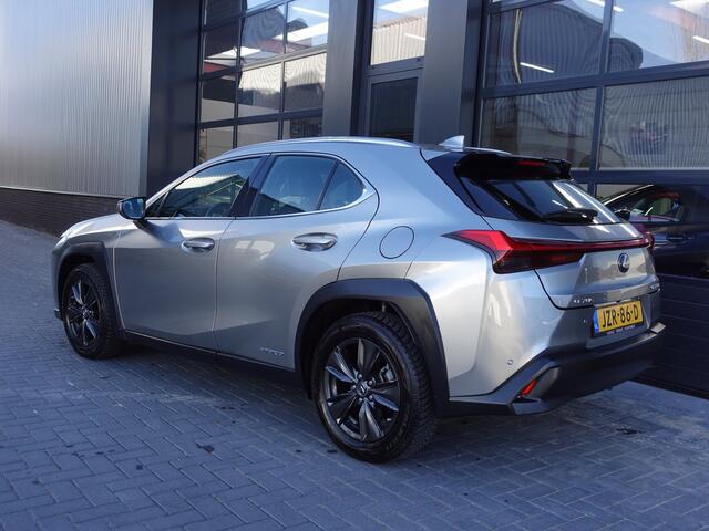 Lexus UX 250h Luxury Line Navigatie,Camera,Keyless,Leer,Stoel+stuurverwarming,PDC