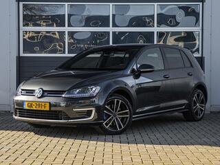 Volkswagen Golf VII