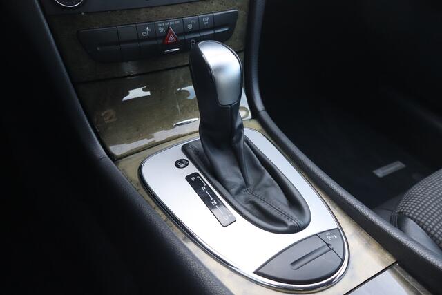 Mercedes-Benz E-Klasse 280 Avantgarde NL-Auto ZEER NETTE AUTO VOLLEDIG ONDERHOUDSVERLEDEN