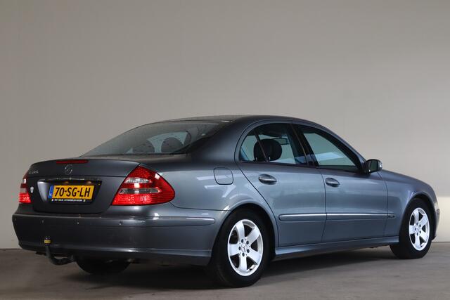 Mercedes-Benz E-Klasse 280 Avantgarde NL-Auto ZEER NETTE AUTO VOLLEDIG ONDERHOUDSVERLEDEN