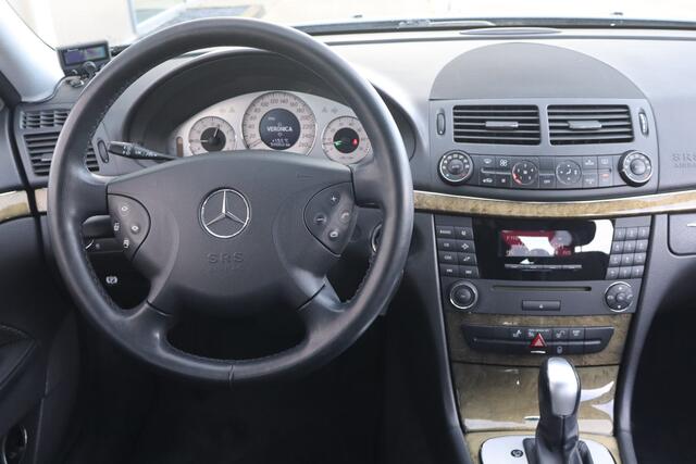Mercedes-Benz E-Klasse 280 Avantgarde NL-Auto ZEER NETTE AUTO VOLLEDIG ONDERHOUDSVERLEDEN
