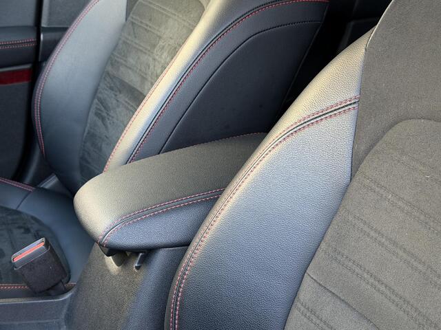 Ford Kuga 2.5 PHEV ST-Line X | Plug-in/Winterpack/Keyless/Head-Up/Wide view/Adapt.Cruise