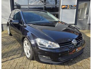 Volkswagen Golf VII