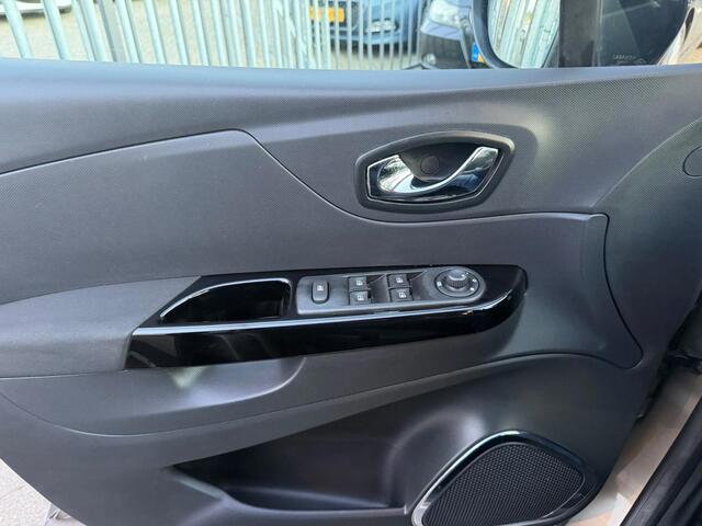 Renault Captur 1.2 TCe Dynamique Automaat APK Navigatie + Climate Controle + Trekhaak 