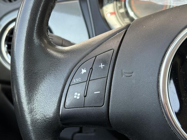 Fiat 500 0.9 TwinAir Lounge | Pano, Cruise, Afn. Trekhaak, Airco, El. Ramen, Bluetooth, El. Spiegels | NAP |
