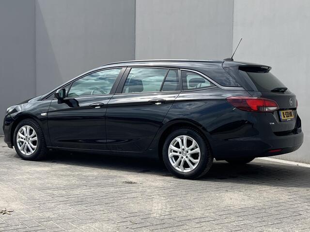 Opel Astra Sports Tourer 1.2 Business Executive Lichtmetalen velgen / Achteruitrijcamera / Navigatie /  Apple Carplay & Android Auto / All season banden / 