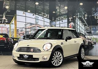 MINI COOPER MAYFAIR AUTOMAAT LEDER PANORAMADAK NAVIGATIE Mini Mini 1.6 Cooper Mayfair