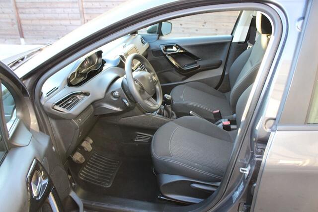Peugeot 208 Active
