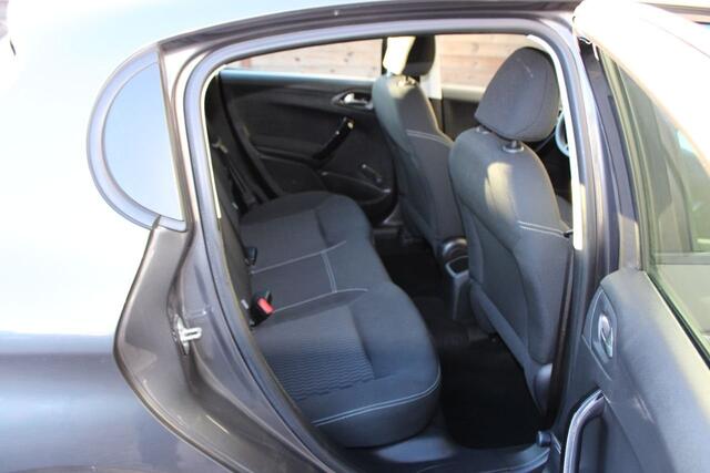 Peugeot 208 Active