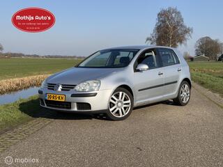 Volkswagen Golf V
