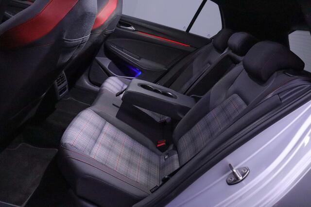 Volkswagen Golf 2.0 GTI DSG 245PK PANO | NAVI | APP CONNECT | TREKH. | STUUR+STOELVERW. | ACC | BLINDSPOT | CAMERA | LMV 18''