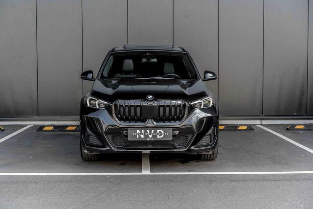 BMW X1 20i M Sport | Pano | ACC | Memory seats | H.kardon
