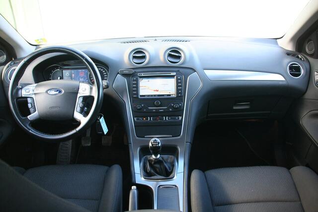 Ford Mondeo Wagon 1.6 EcoBoost Titanium, AIRCO, NAVIGATIE, TREKHAAK, APK
