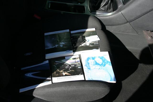 Ford Mondeo Wagon 1.6 EcoBoost Titanium, AIRCO, NAVIGATIE, TREKHAAK, APK