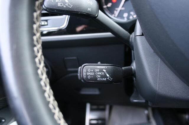 Seat Leon ST 2.0 TSI CUPRA 300 / schaalst. / camera / stoelv.