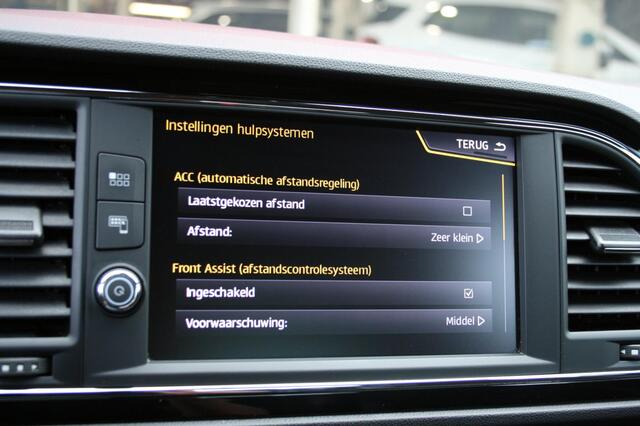 Seat Leon ST 2.0 TSI CUPRA 300 / schaalst. / camera / stoelv.