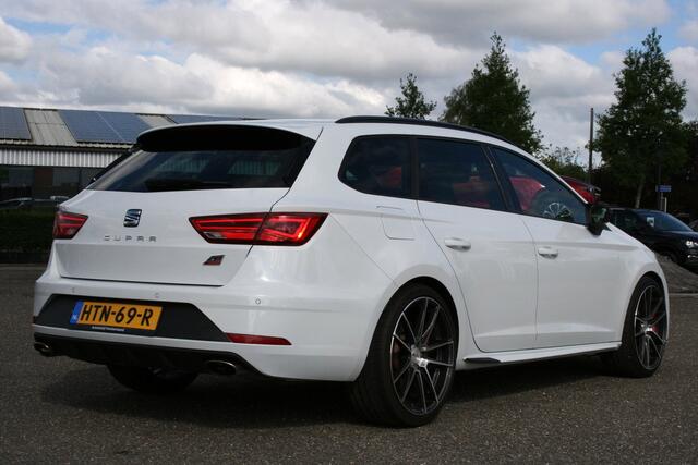 Seat Leon ST 2.0 TSI CUPRA 300 / schaalst. / camera / stoelv.