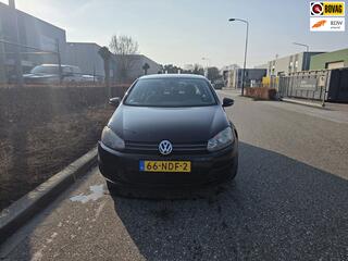 Volkswagen Golf VI