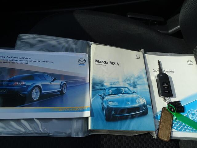 Mazda MX-5 1.8 Exclusive - MOTOR NIET GOED - START WEL - XENON - ELEKTR RAMEN / SPIEGELS - CABRIO - NETTE STAAT - LEKVRIJ
