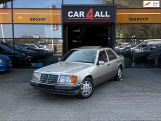 MERCEDES-BENZ 200 200-500 (W124) 300 E SCHUIFDAK/DOCUMENTATIE AANWEZIG