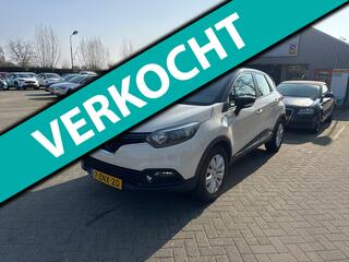 RENAULT CAPTUR 0.9 TCe Expressio,trekhaak mooie auto. Wij zijn altijd de goedkoopste met de beste Vakgarage service.