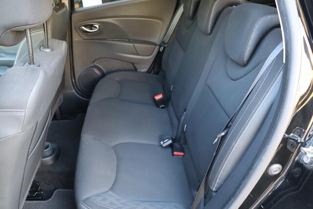 Renault Clio Estate 0.9 TCe Limited, Cruise Control, Airco, PDC A, Prijs Is Rijklaar Inclusief 6 Maanden Garantie