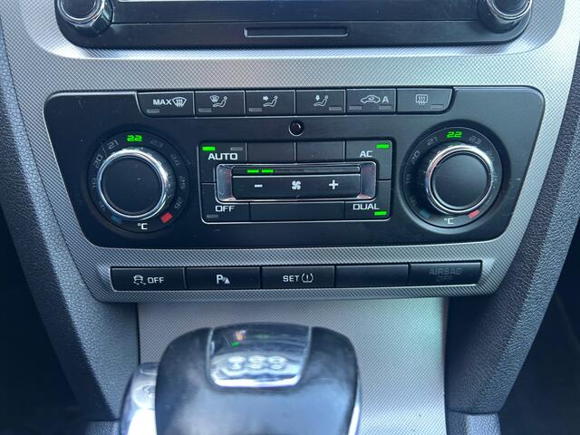 Skoda Octavia Combi 1.2 TSI Elegance Business Line Automaat|Trekhaak|Applecarplay|Airco|17Inch velgen