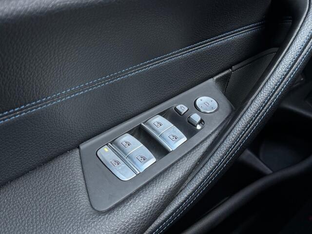 BMW 5-Serie 530e M Sport - Pan dak - Laser LED - stoel/st verwarming - electr trekhaak