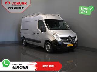RENAULT MASTER T35 2.3 dCi 145 pk L2H2 270Gr.Deuren/ 2.5t Trekverm./ Imperiaal + Trap/ Airco/ PDC/ Trekhaak