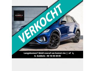 VOLKSWAGEN T-Roc 1.5 TSI 3x R-Line Pano | Cam | IQ Light | Keyless | Black Style