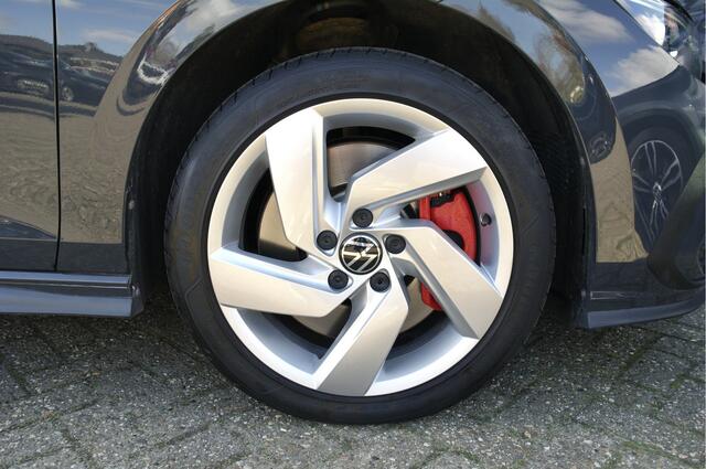Volkswagen Golf 1.4 eHybrid GTE 245 PK | Urano Grey |  Dealer Onderhouden | Carplay | Keyless