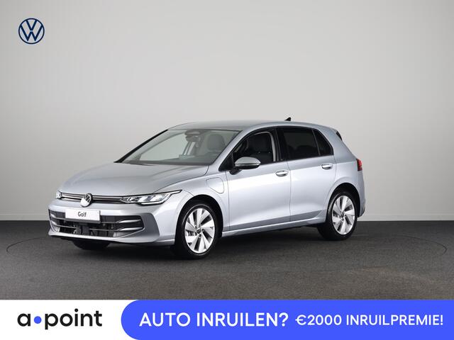 Volkswagen Golf Life Edition 1.5 eHybrid 204 PK | 17 LM velgen | Stoel & Stuurverwarming | Camera |