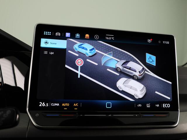 Volkswagen Golf Life Edition 1.5 eHybrid 204 PK | 17 LM velgen | Stoel & Stuurverwarming | Camera |