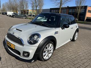 MINI COOPER S Mini 1.6 Chili John Works H&K CLIMA CRUISE NAP!