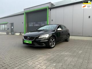 VOLVO V40 2.0 D3 Business Sport R-line Cruise Airco Distributieriem nieuw Zeer goed onderhouden!!