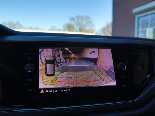 Volkswagen Polo 1.0 TSI R-Line Business adaptief CR, Navi, BT, Stoel verw, Carplay