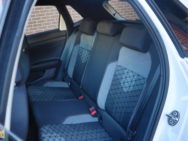 Volkswagen Polo 1.0 TSI R-Line Business adaptief CR, Navi, BT, Stoel verw, Carplay