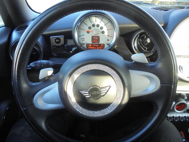 Mini Cooper Mini 1.6 Cooper/AUTOMAAT/AIRCO