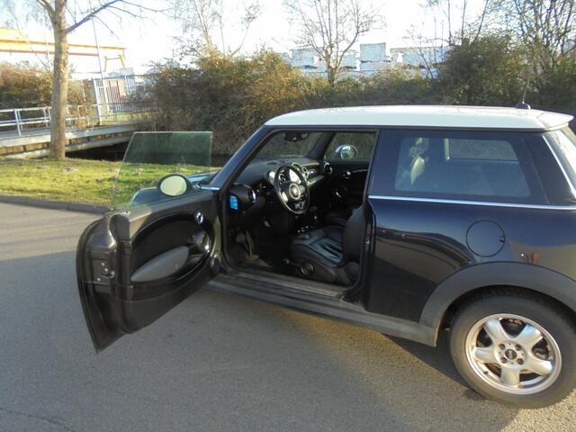 Mini Cooper Mini 1.6 Cooper/AUTOMAAT/AIRCO